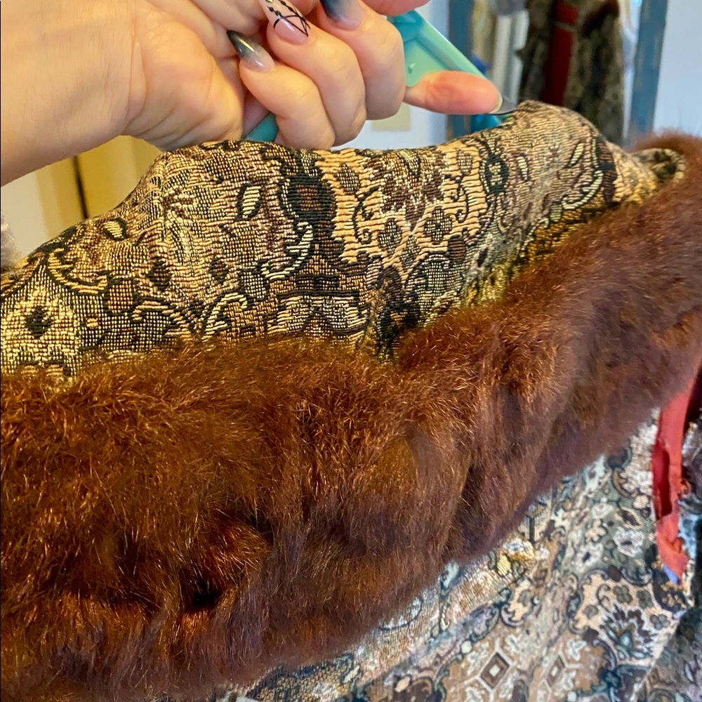 Vintage Coat - Picture 11 of 11